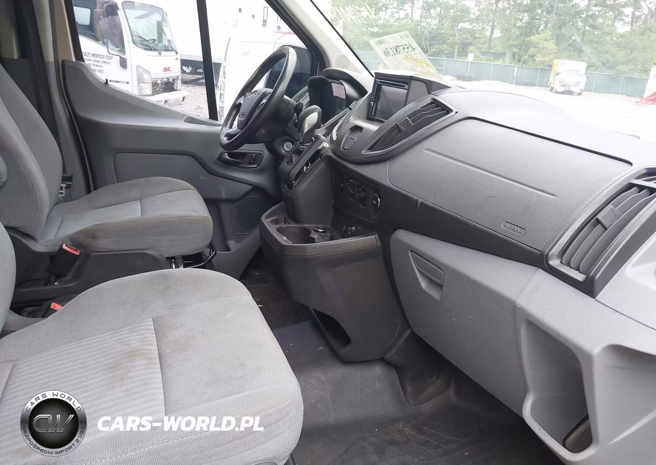2015 Ford Transit-350 Xlt VIN:1FBVU4XG8FKA48464 - 5