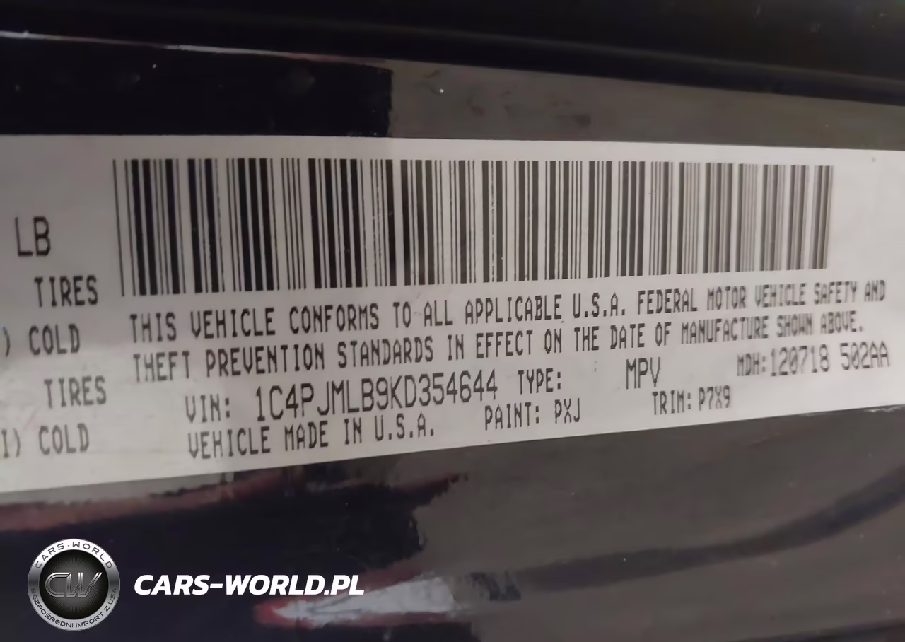 2019 Jeep Cherokee Latitude Plus 4X4 VIN:1C4PJMLB9KD354644 - 9