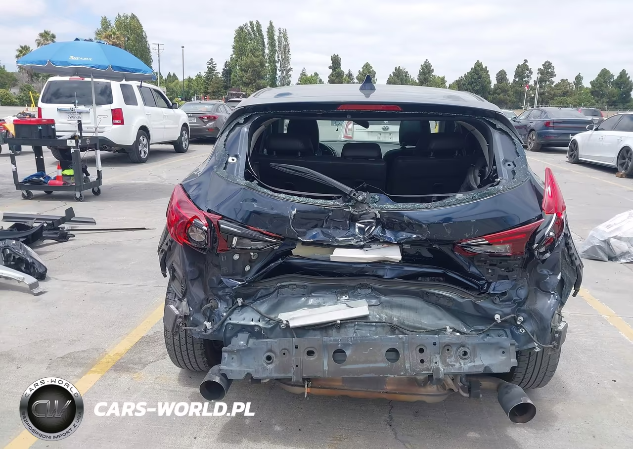 2015 Mazda Mazda3 I Grand Touring VIN:JM1BM1M7XF1233896 - 19