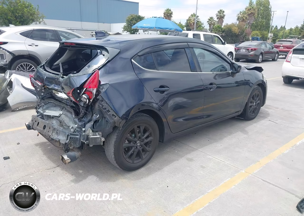 2015 Mazda Mazda3 I Grand Touring VIN:JM1BM1M7XF1233896 - 4