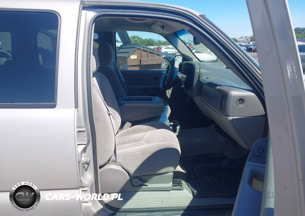 2006 Chevrolet Suburban 1500 Ls VIN:1GNFK16Z86J153428 - 5