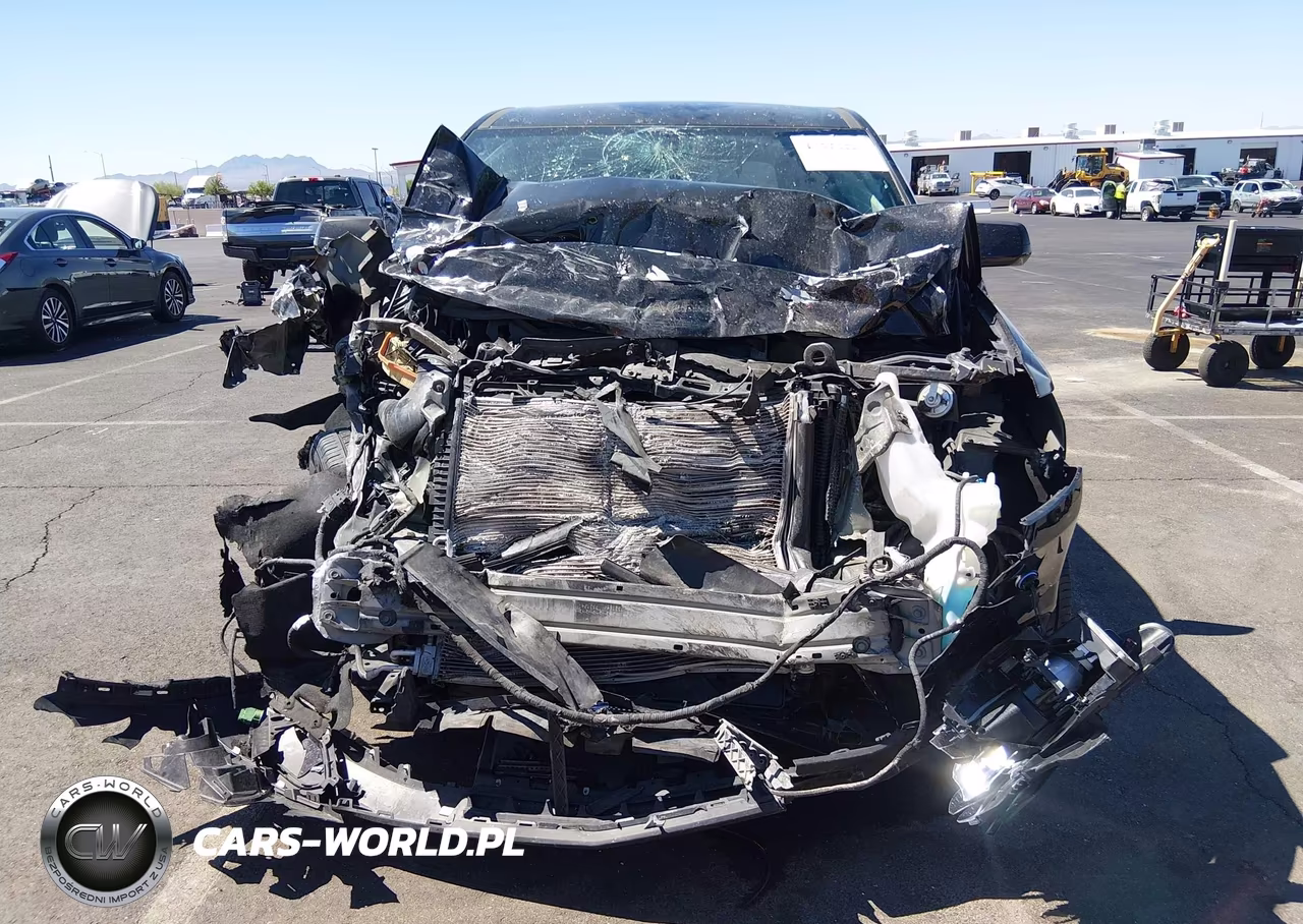 2019 Chevrolet Traverse Ls VIN:1GNERFKW2KJ150681 - 11