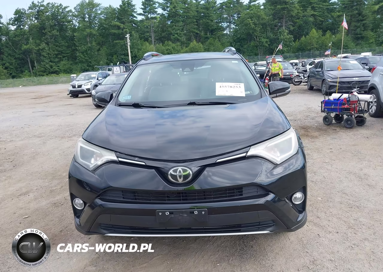 2017 Toyota Rav4 Xle VIN:2T3RFREV0HW562177 - 13