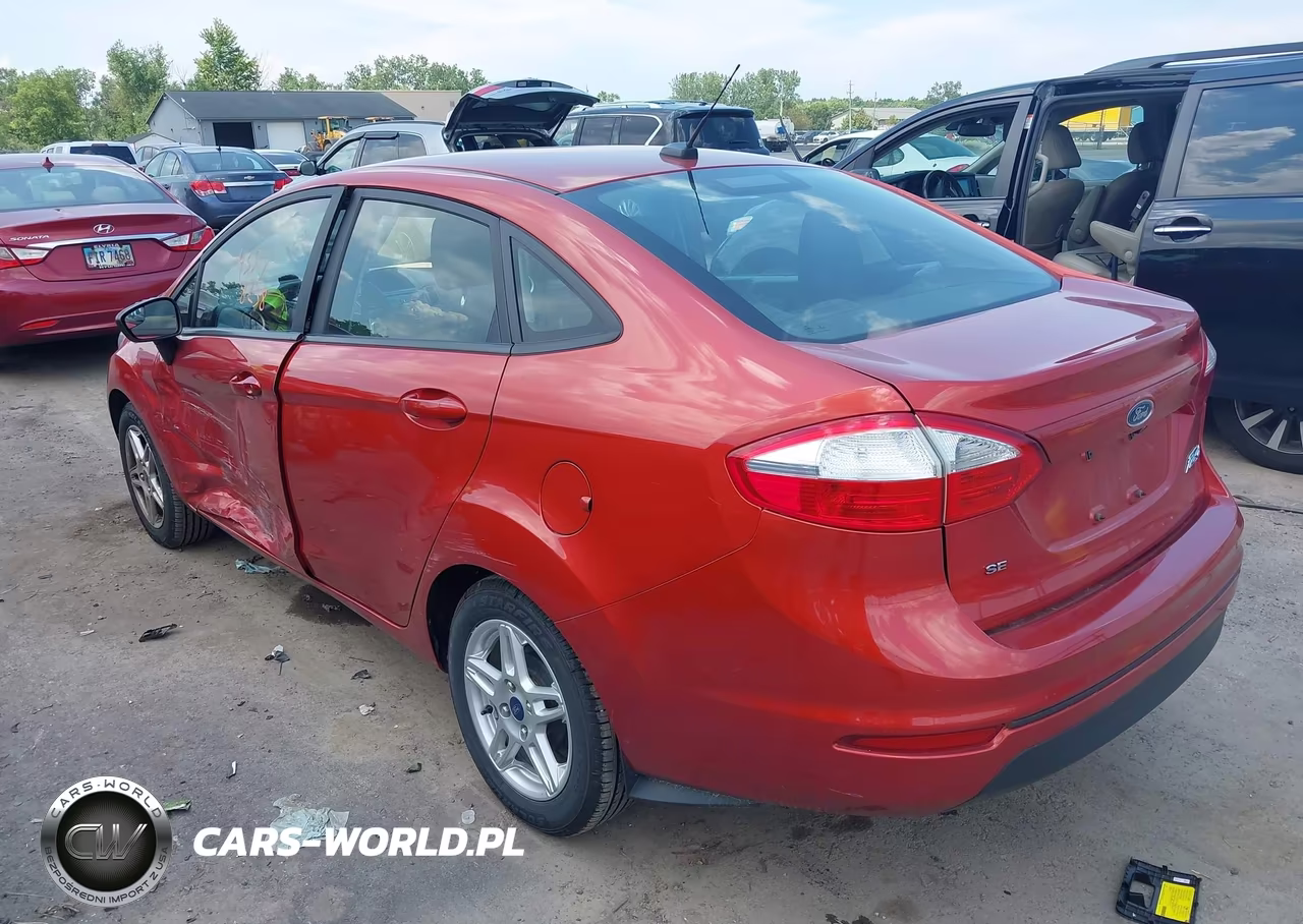 2018 Ford Fiesta Se VIN:3FADP4BJ7JM142537 - 3