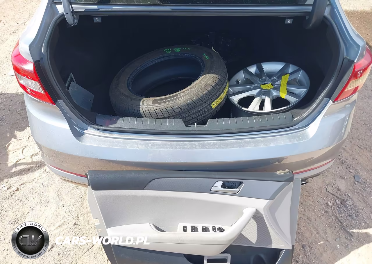 2017 Hyundai Sonata VIN:5NPE24AF5HH438781 - 12
