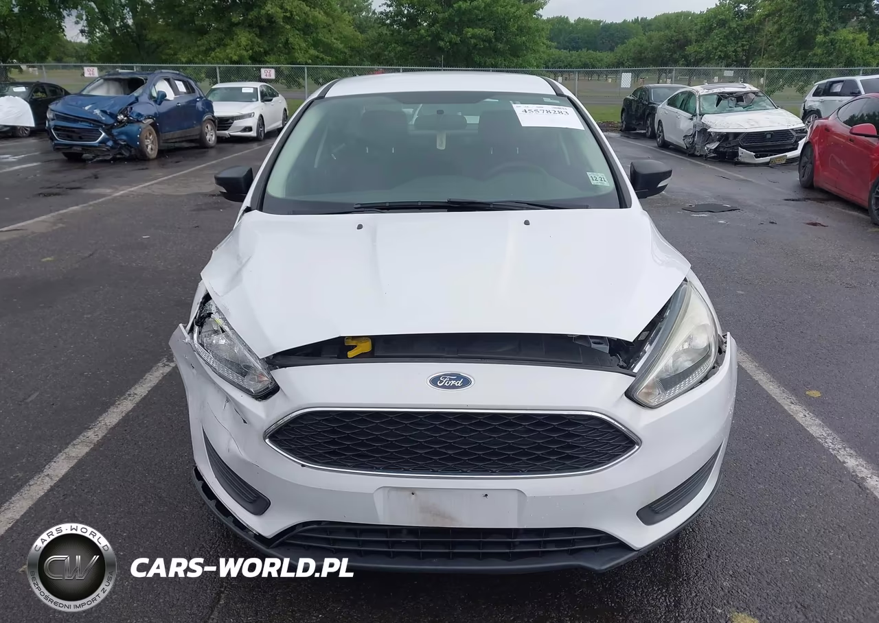 2016 Ford Focus Se VIN:1FADP3F24GL381406 - 12