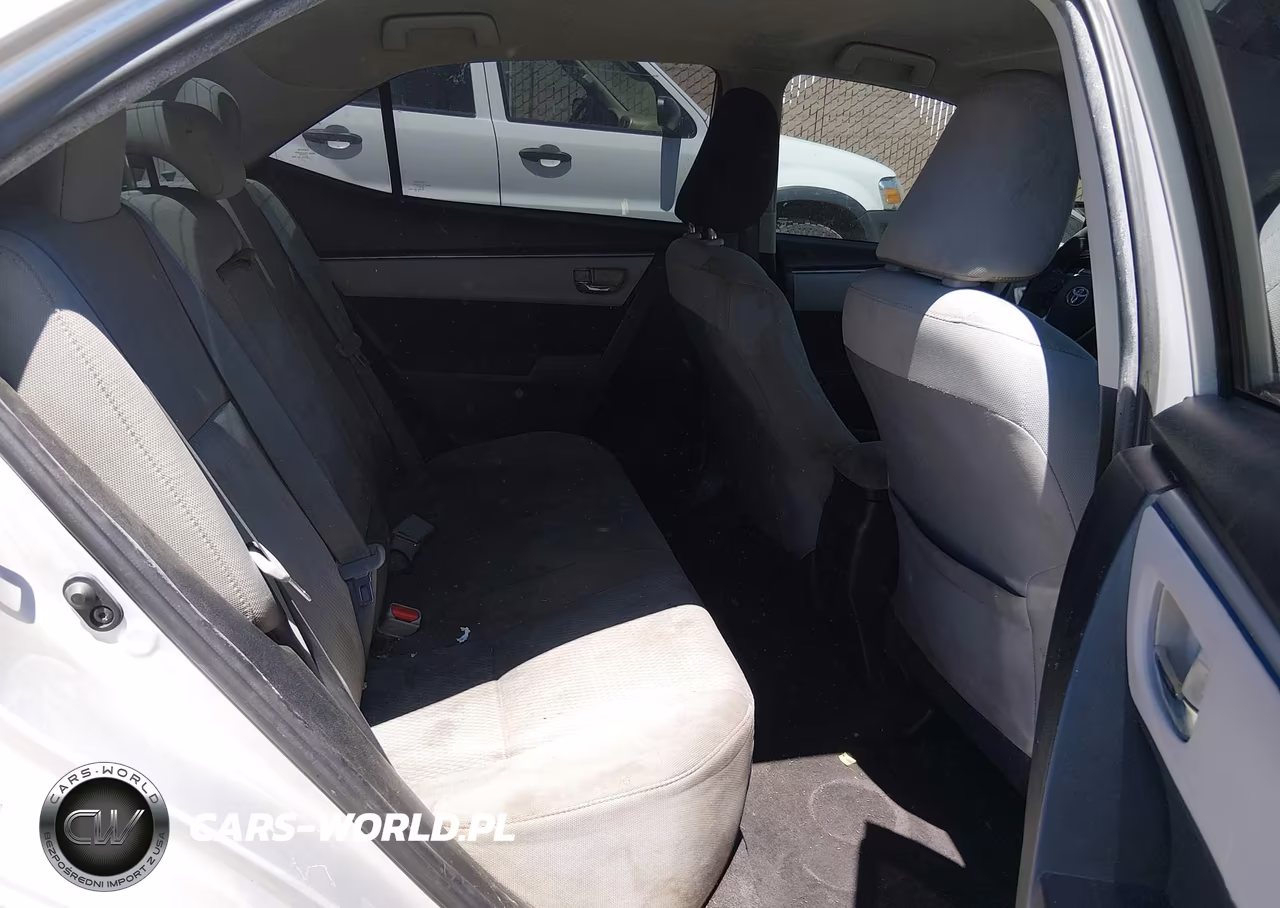 2016 Toyota Corolla Le VIN:5YFBURHE9GP450831 - 8