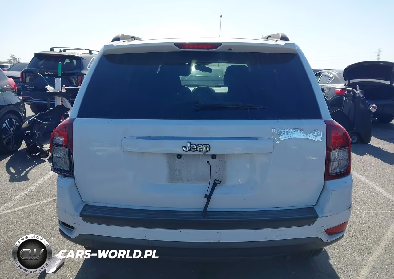 2014 Jeep Compass Sport VIN:1C4NJCBA9ED651699 - 16