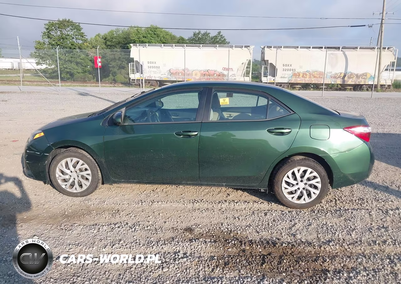 2015 Toyota Corolla Le VIN:2T1BURHEXFC472352 - 14