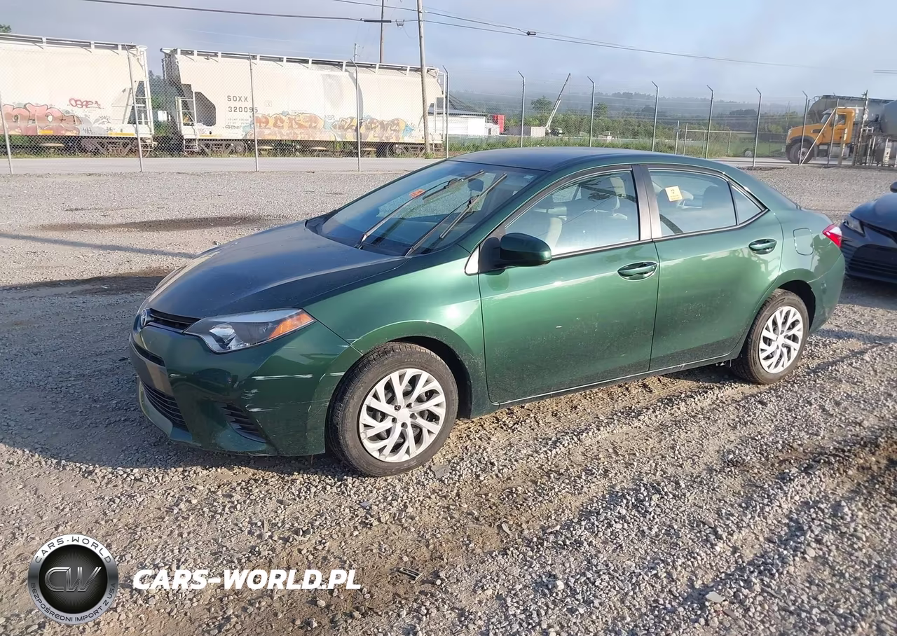 2015 Toyota Corolla Le VIN:2T1BURHEXFC472352 - 2