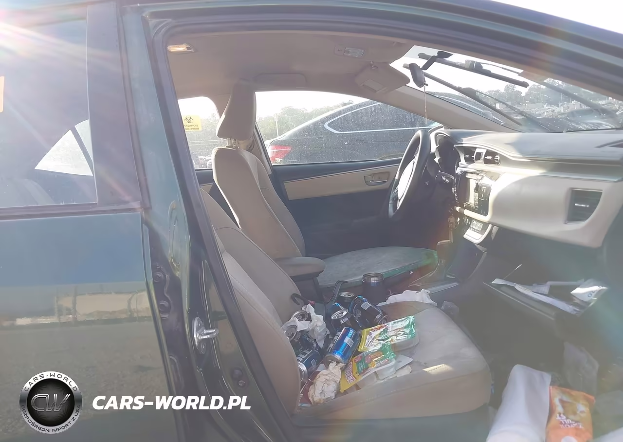 2015 Toyota Corolla Le VIN:2T1BURHEXFC472352 - 5