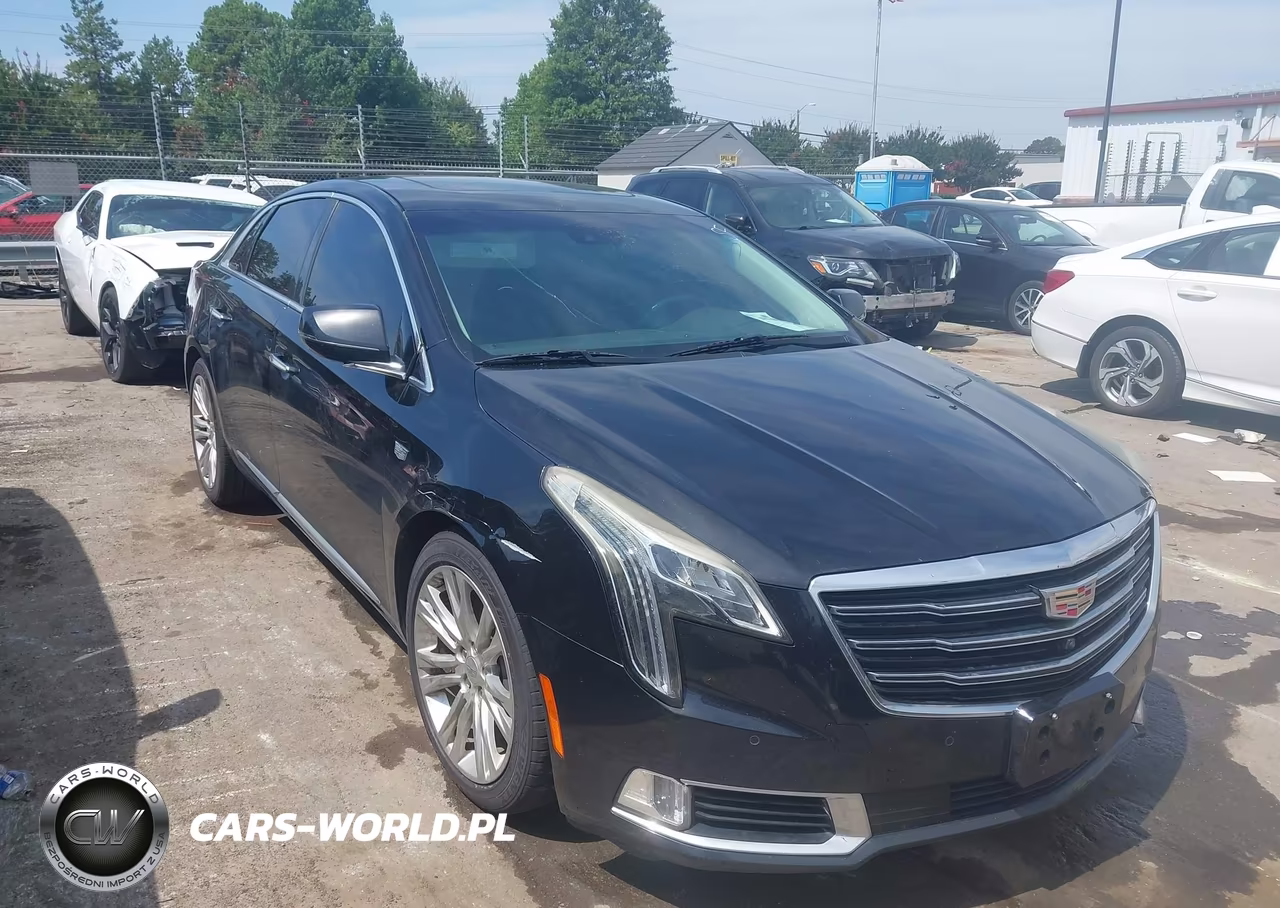 2018 Cadillac Xts Luxury – zdjęcie 1 z 16