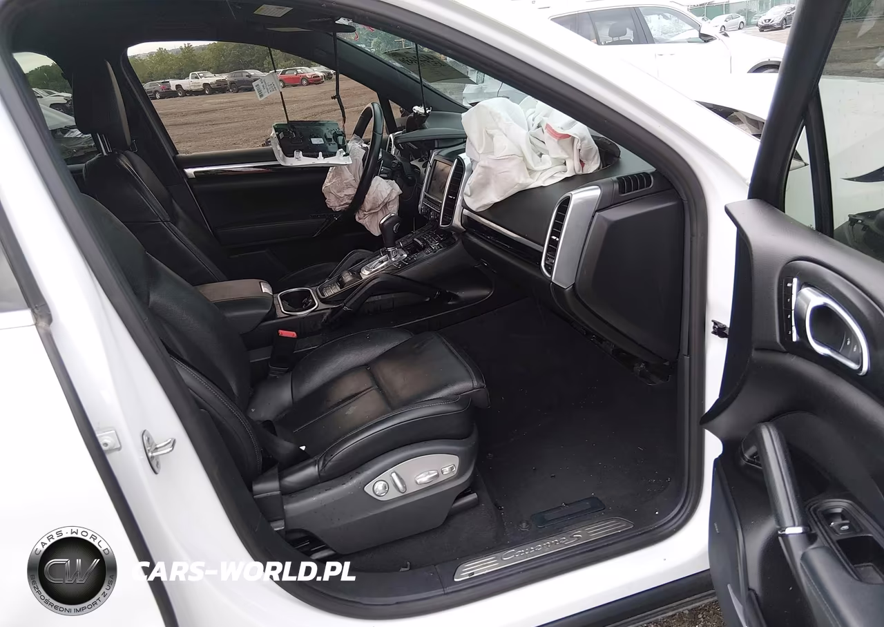2015 Porsche Cayenne E-Hybrid S VIN:WP1AE2A25FLA52876 - 5