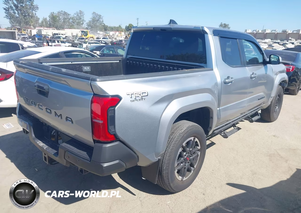 2024 Toyota Tacoma Trd Sport VIN:3TMKB5FN0RM008922 - 4