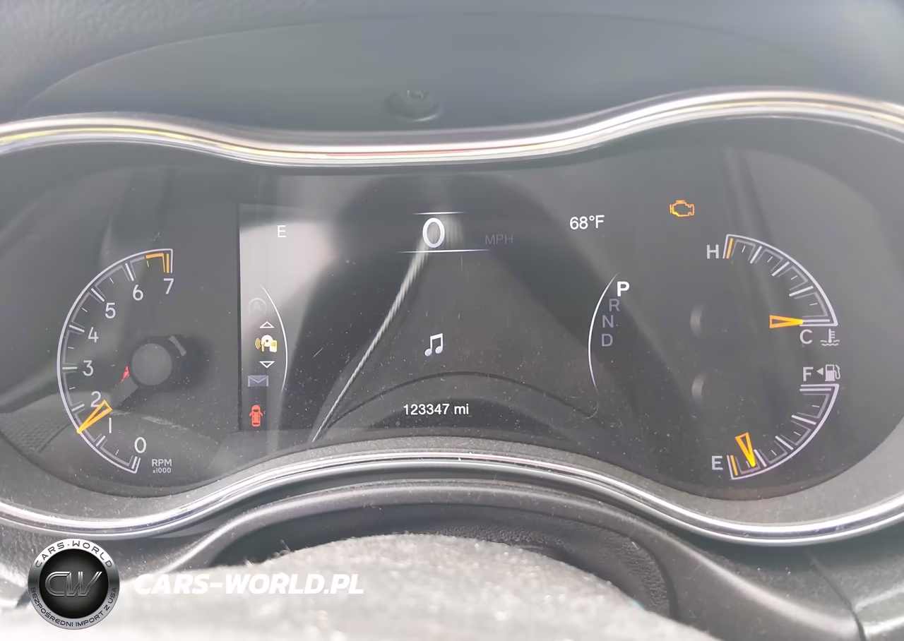 2018 Jeep Grand Cherokee Altitude 4X4 VIN:1C4RJFAG4JC180487 - 7
