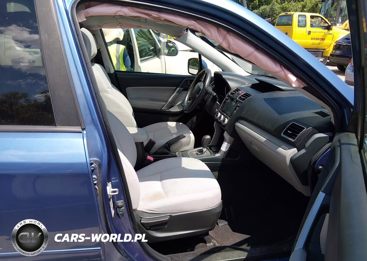 2018 Subaru Forester 2.5I Premium VIN:JF2SJAEC8JH426280 - 5
