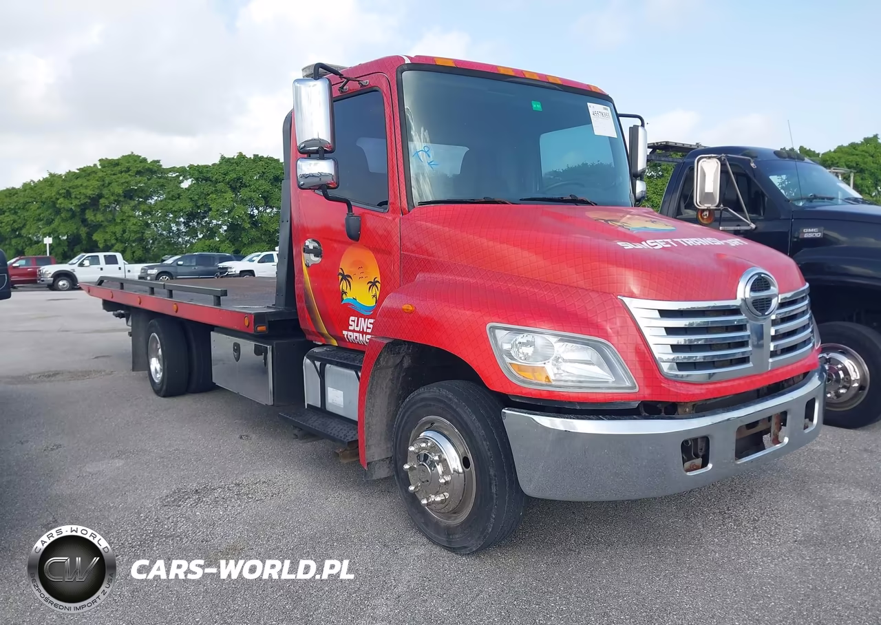 2009 Hino 258