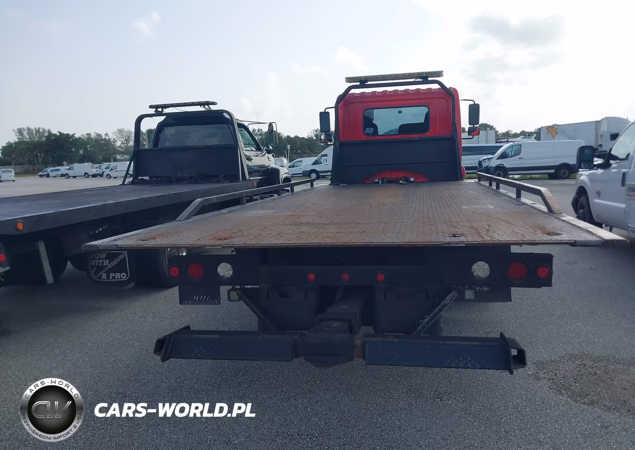 2009 Hino 258 VIN:5PVND8JLX92S50056 - 18