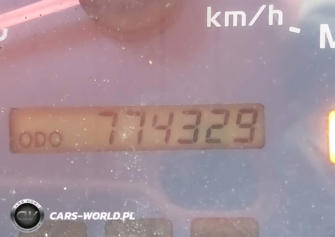 2009 Hino 258 VIN:5PVND8JLX92S50056 - 19