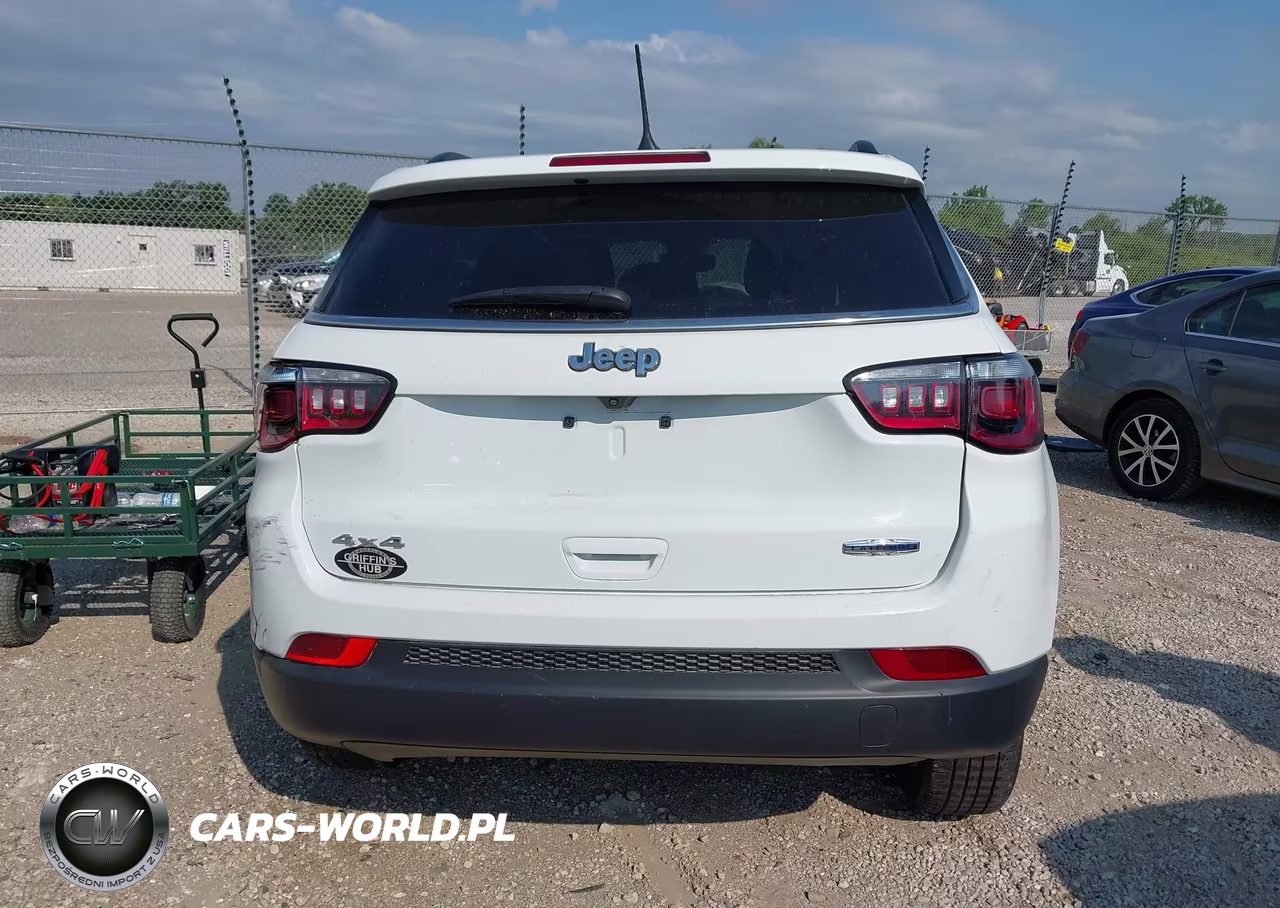 2024 Jeep Compass Latitude 4X4 VIN:3C4NJDBN1RT117038 - 16