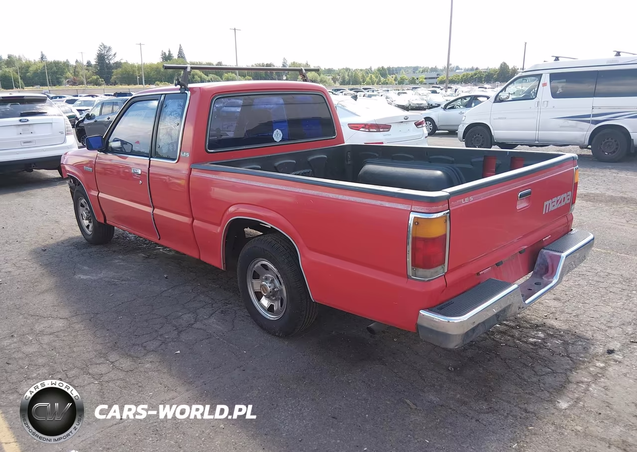1990 Mazda B2200 Cab Plus VIN:JM2UF3130L0865805 - 3