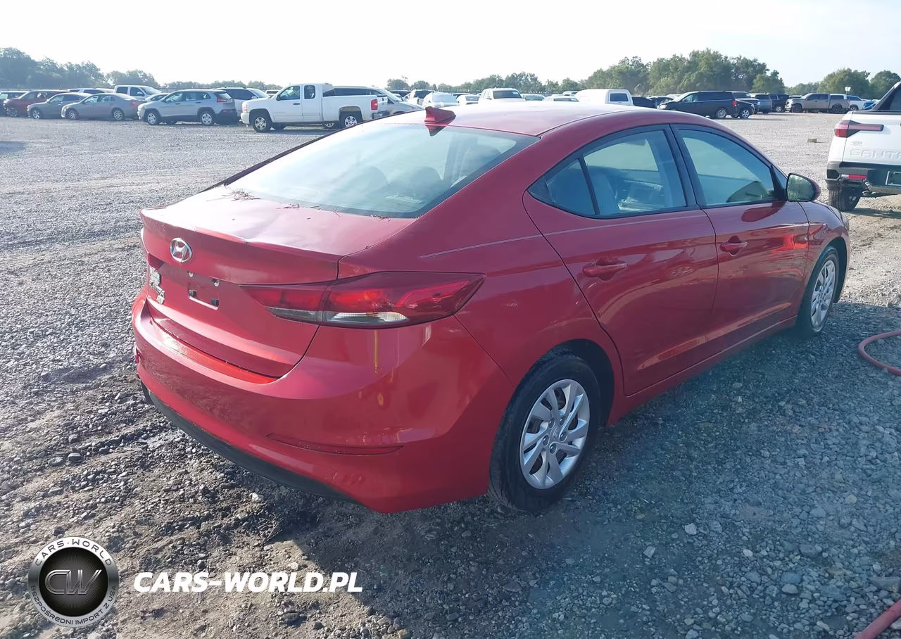 2017 Hyundai Elantra Se VIN:5NPD74LF4HH121195 - 4