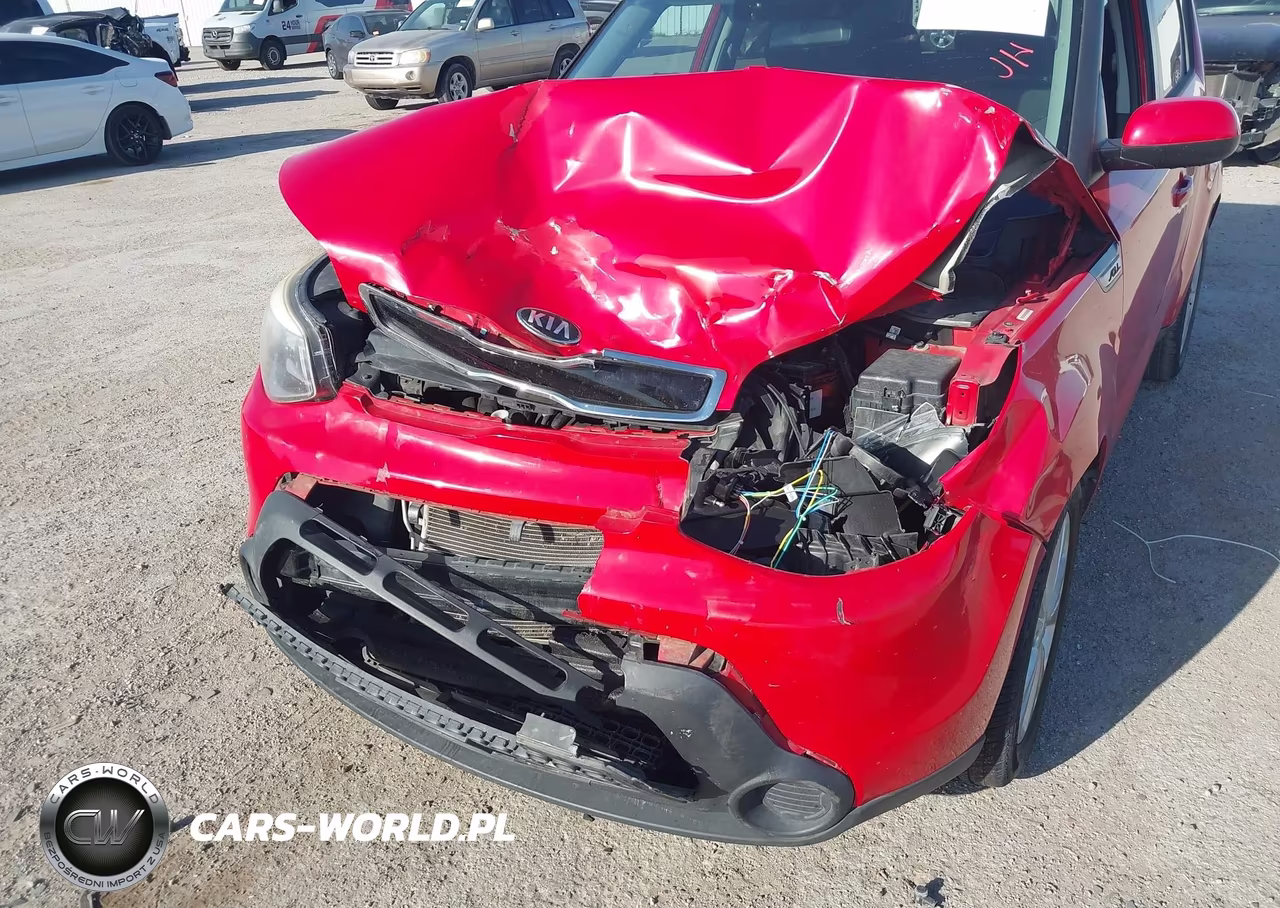 2015 Kia Soul + VIN:KNDJP3A57F7758560 - 6