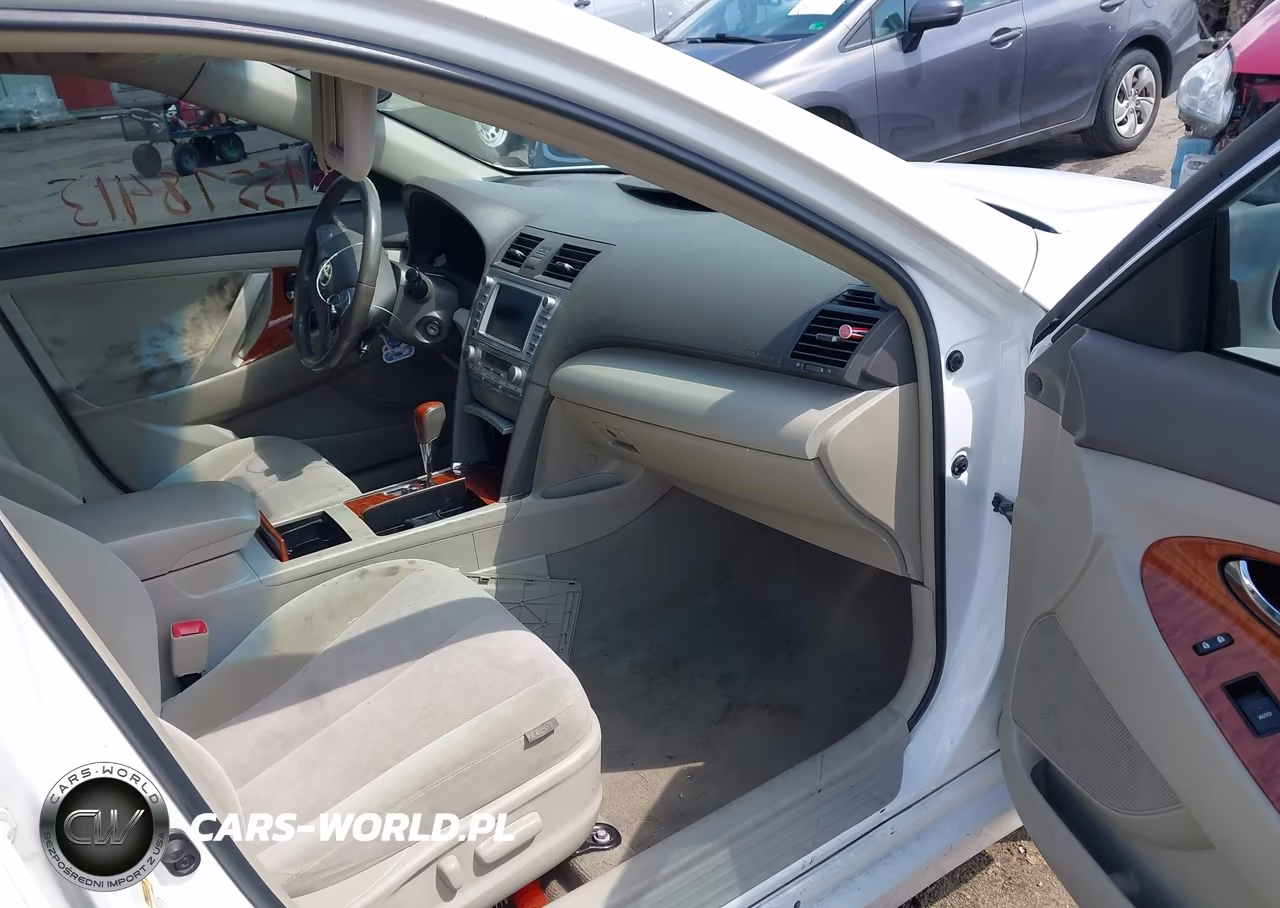 2011 Toyota Camry Xle VIN:4T1BF3EK6BU629112 - 5