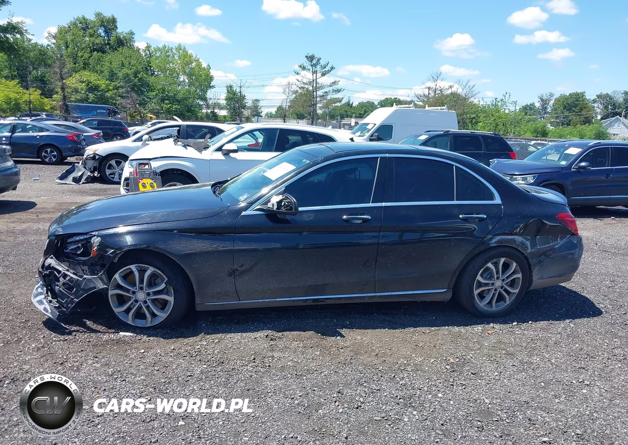 2017 Mercedes-Benz C 300 4Matic VIN:55SWF4KB2HU199529 - 14