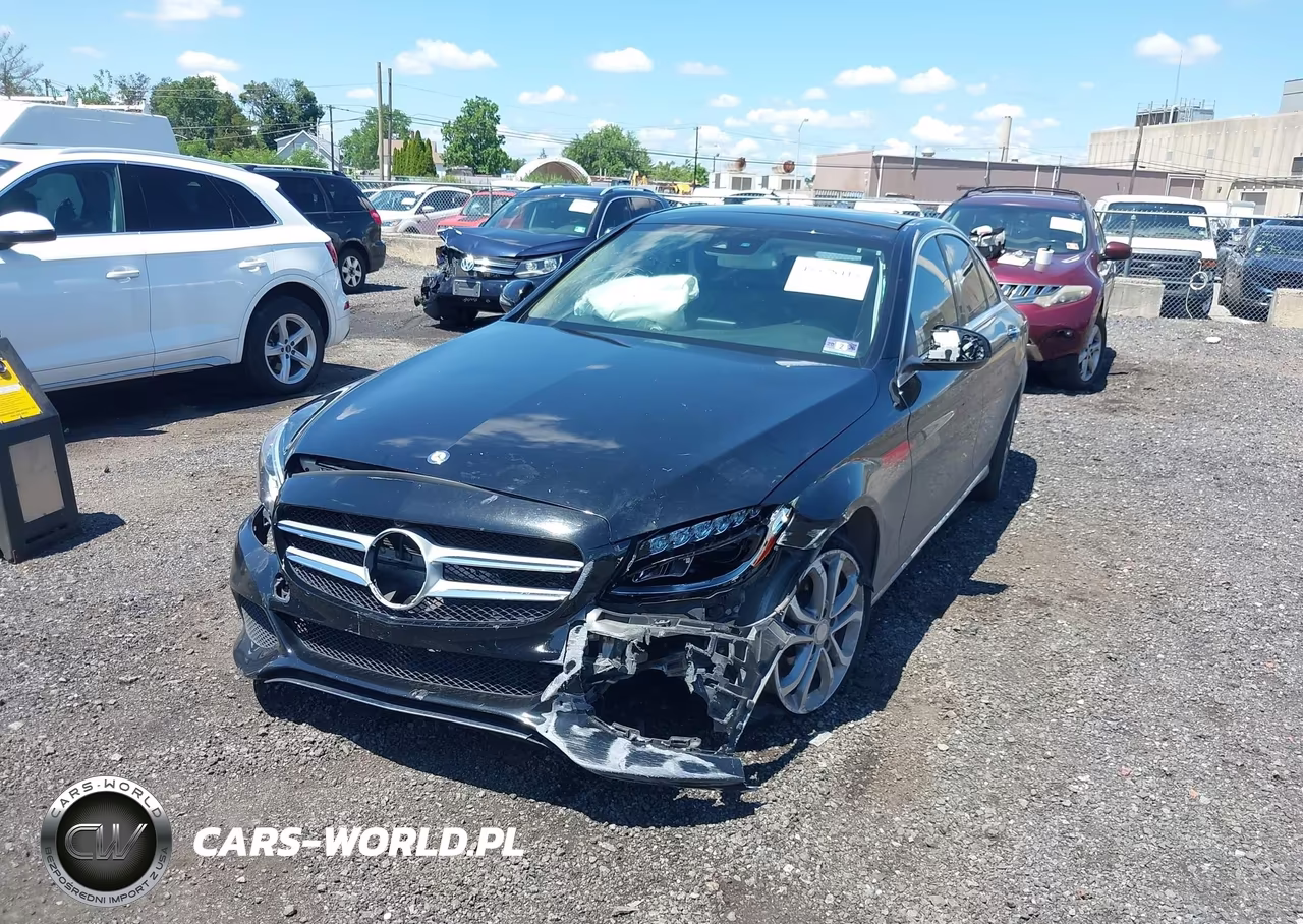2017 Mercedes-Benz C 300 4Matic VIN:55SWF4KB2HU199529 - 6