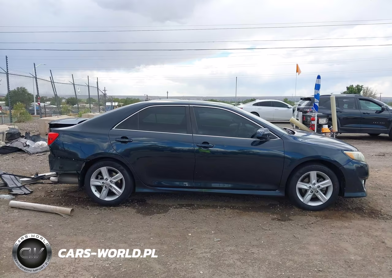2014 Toyota Camry Se VIN:4T1BF1FKXEU328186 - 13