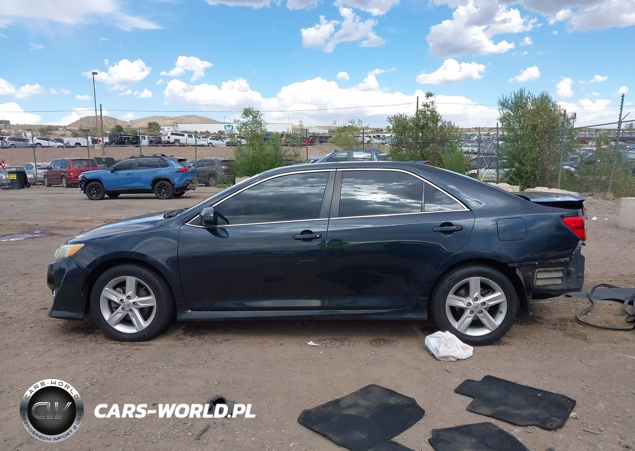 2014 Toyota Camry Se VIN:4T1BF1FKXEU328186 - 14