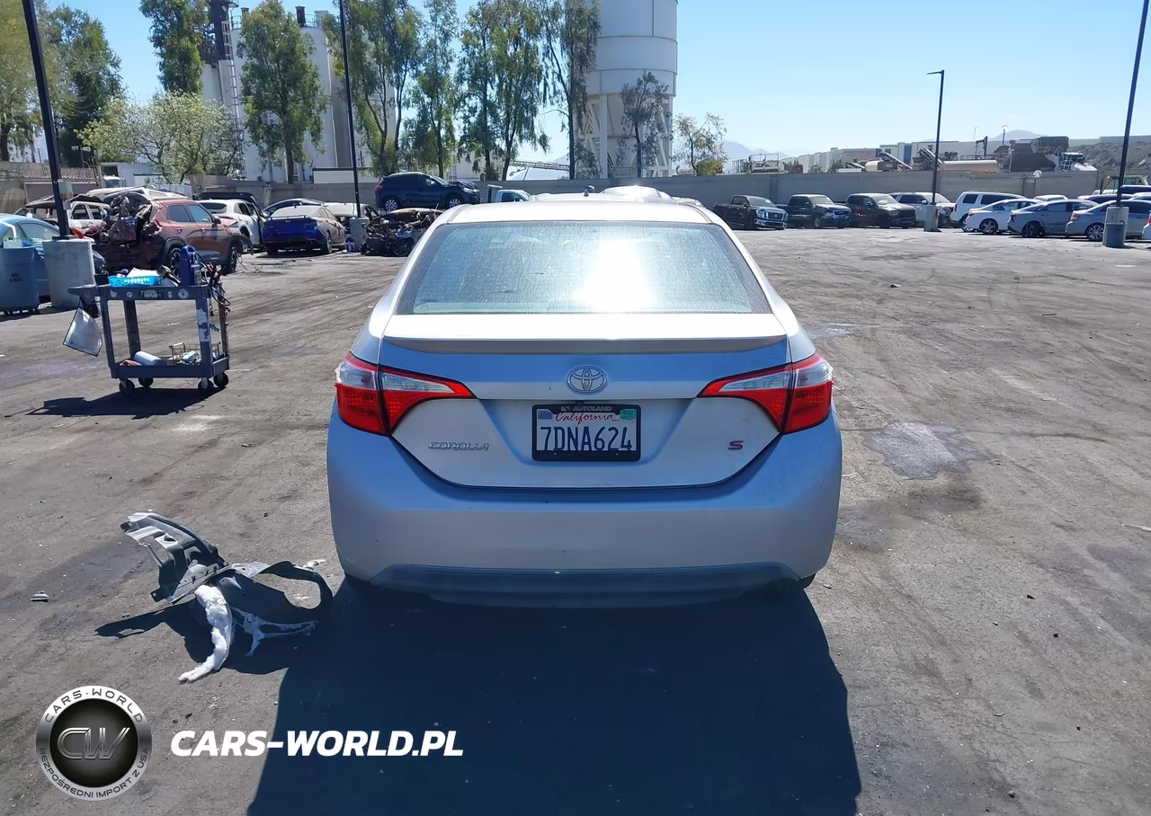 2014 Toyota Corolla S Plus VIN:5YFBURHE8EP061823 - 17