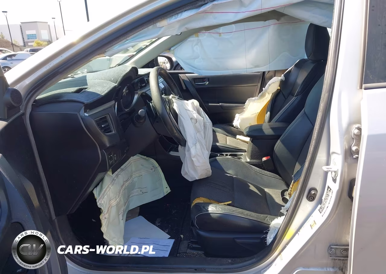 2014 Toyota Corolla S Plus VIN:5YFBURHE8EP061823 - 5