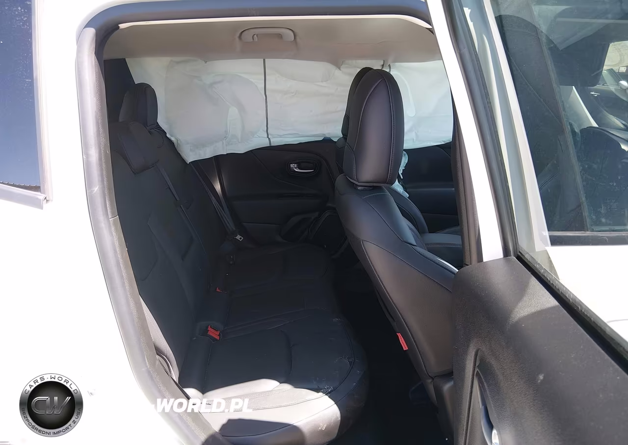 2021 Jeep Renegade Trailhawk 4X4 VIN:ZACNJDC17MPN28694 - 8