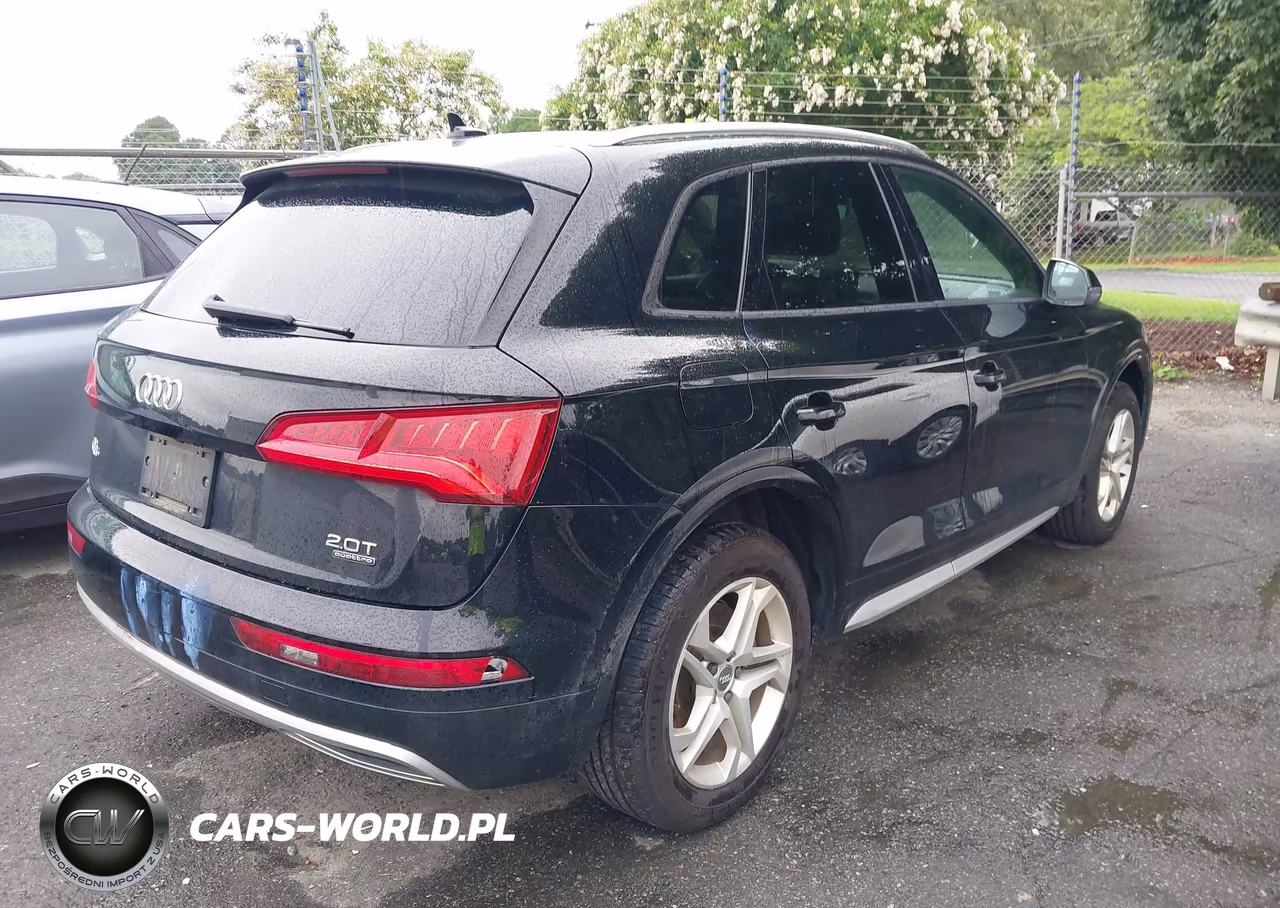 2018 Audi Q5 2.0T Premium-2.0T Tech Premium VIN:WA1ANAFY7J2023381 - 4