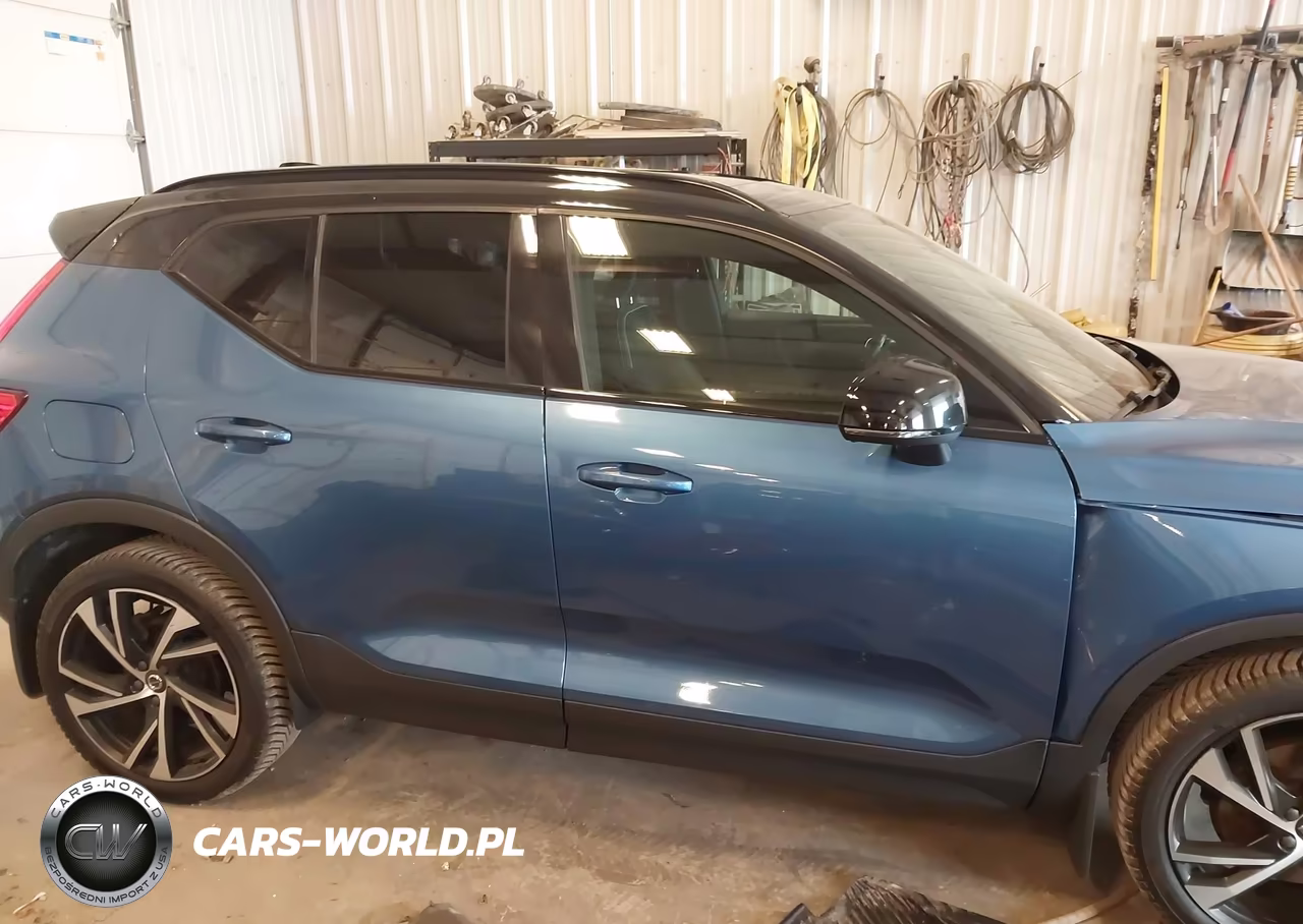 2019 Volvo Xc40 T5 R-Design VIN:YV4162UM7K2120118 - 13