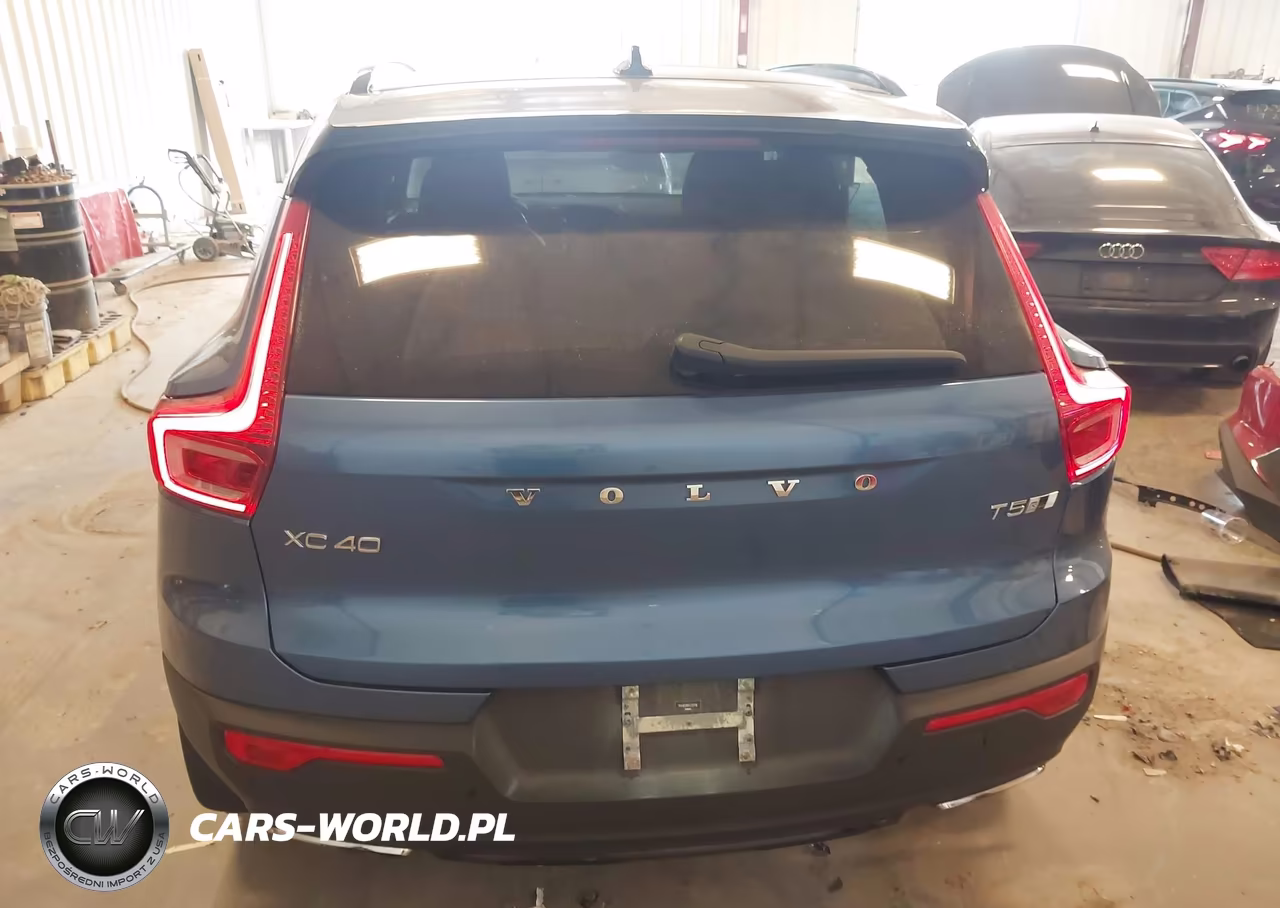 2019 Volvo Xc40 T5 R-Design VIN:YV4162UM7K2120118 - 16