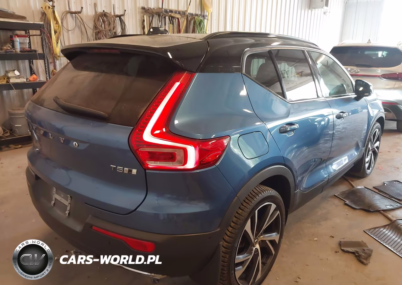 2019 Volvo Xc40 T5 R-Design VIN:YV4162UM7K2120118 - 4