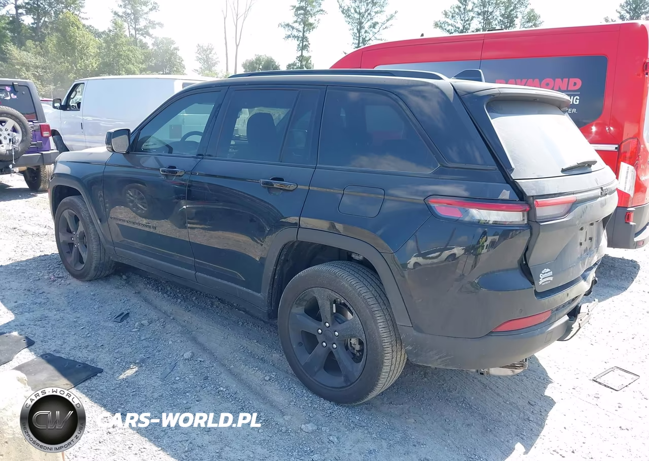 2025 Jeep Grand Cherokee Altitude X 4X2 VIN:1C4RJGAG6SC284275 - 3