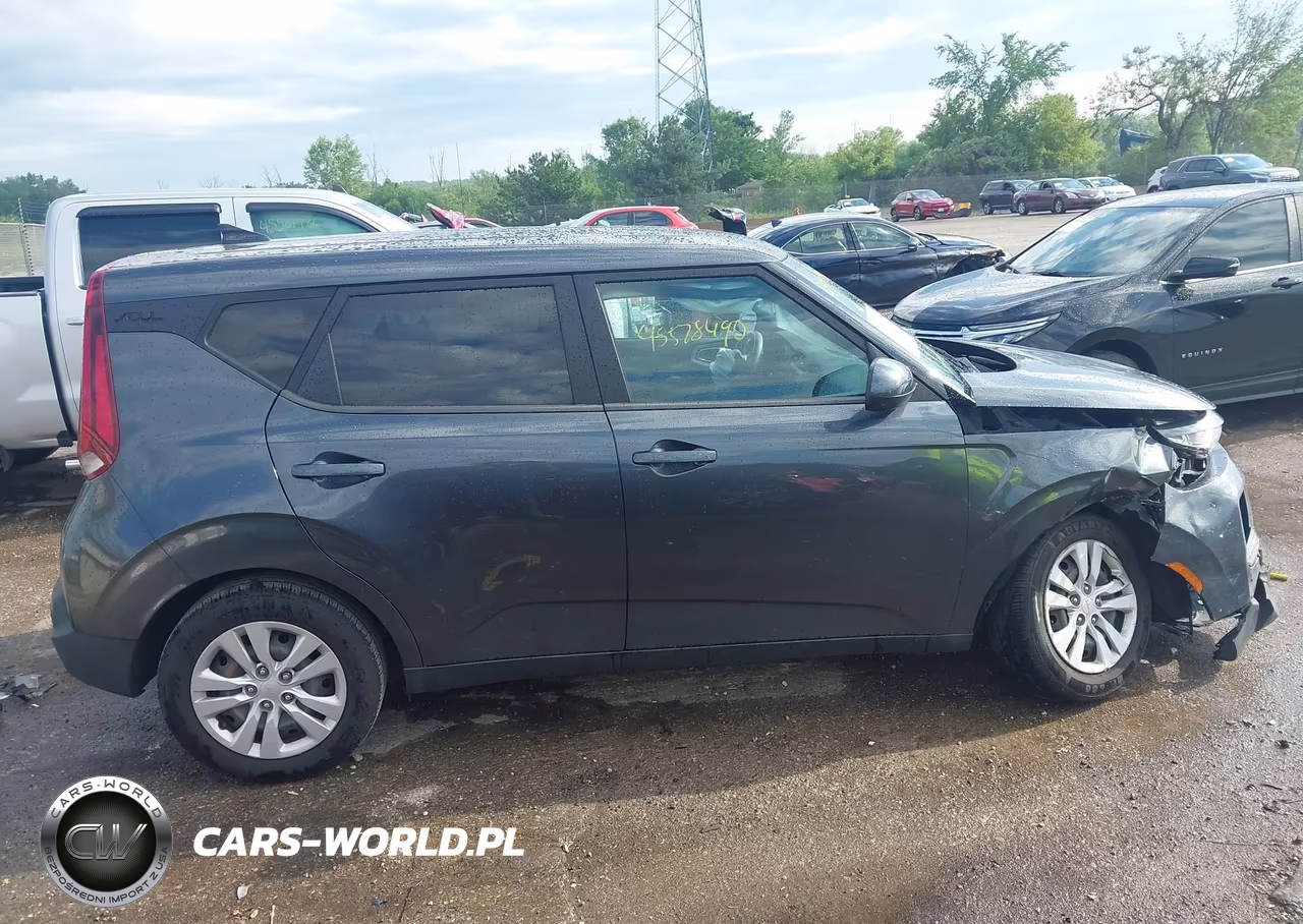 2022 Kia Soul Lx VIN:KNDJ23AU3N7831122 - 13