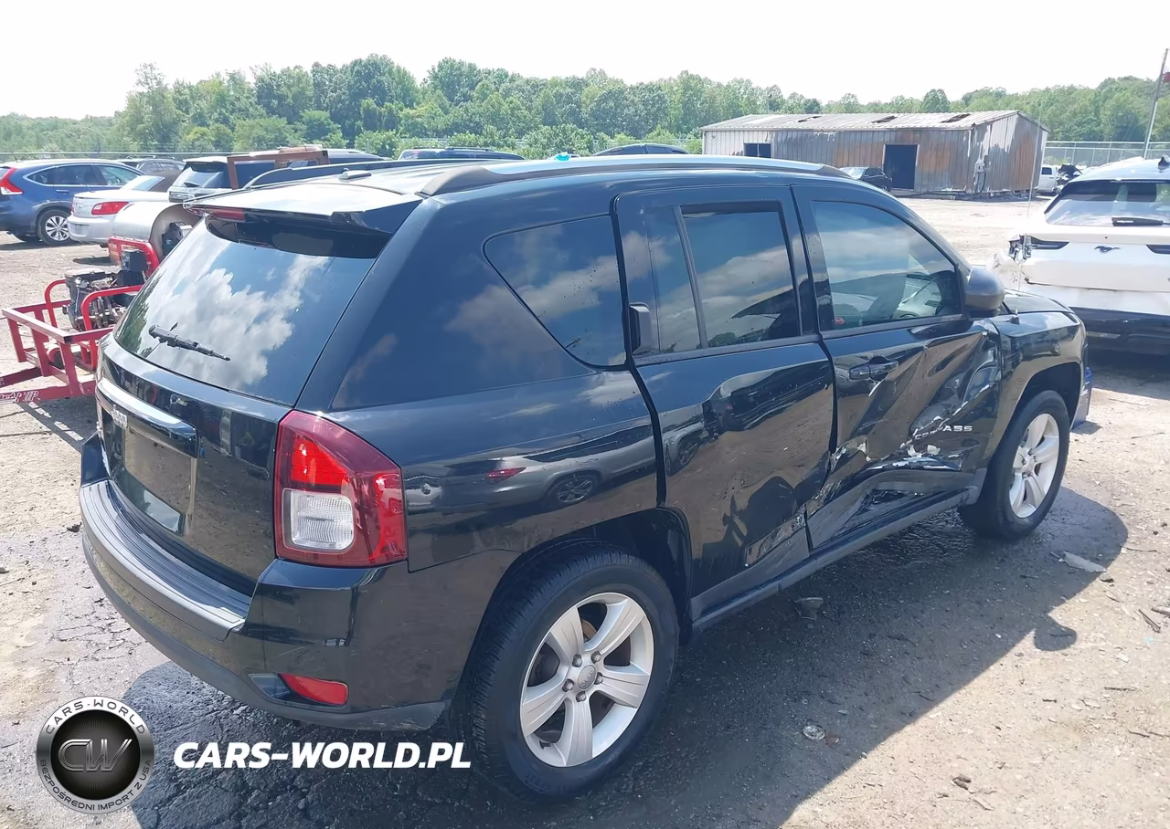 2015 Jeep Compass Sport VIN:1C4NJDBB6FD114790 - 4