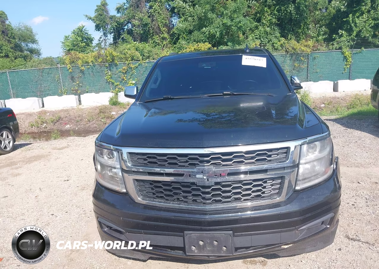 2018 Chevrolet Suburban Lt VIN:1GNSKHKC5JR110894 - 12