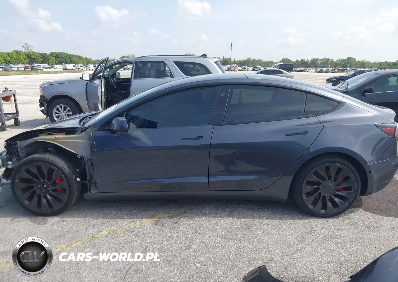 2022 Tesla Model 3 Performance Dual Motor All-Wheel Drive VIN:5YJ3E1EC0NF193895 - 15