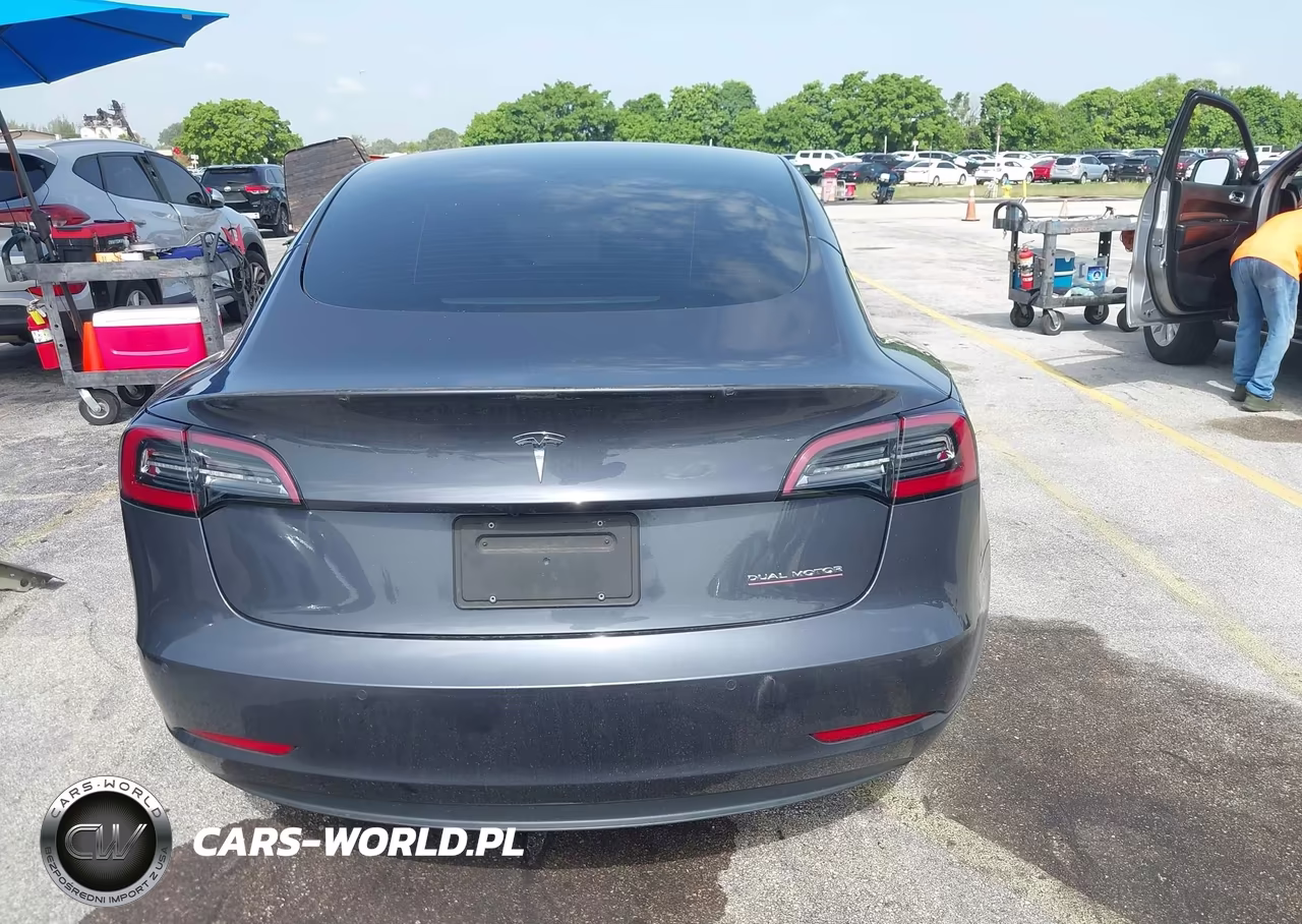 2022 Tesla Model 3 Performance Dual Motor All-Wheel Drive VIN:5YJ3E1EC0NF193895 - 17