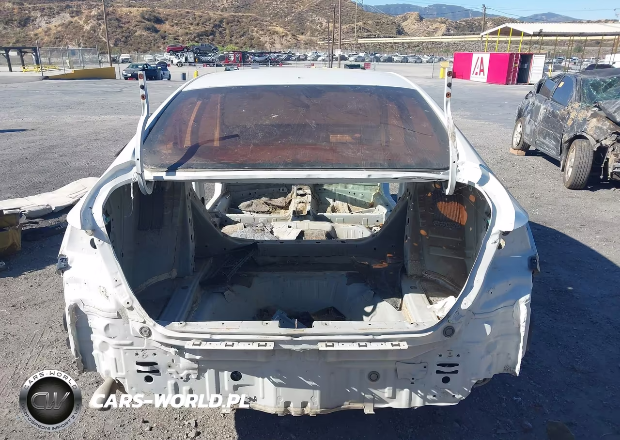 2018 Honda Accord Lx VIN:1HGCV1F1XJA068310 - 16