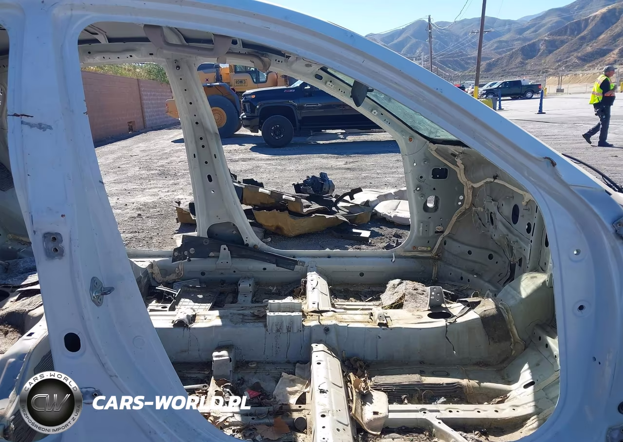 2018 Honda Accord Lx VIN:1HGCV1F1XJA068310 - 5