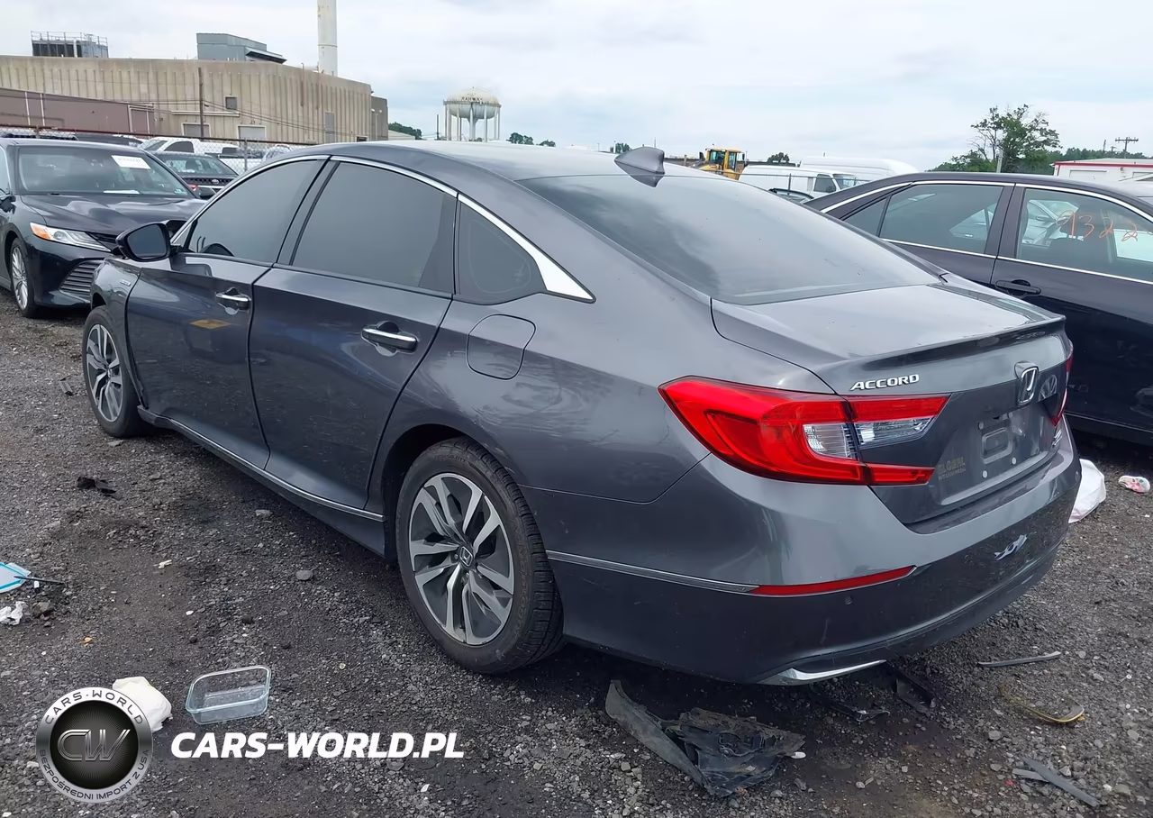 2019 Honda Accord Hybrid Touring VIN:1HGCV3F98KA006522 - 3