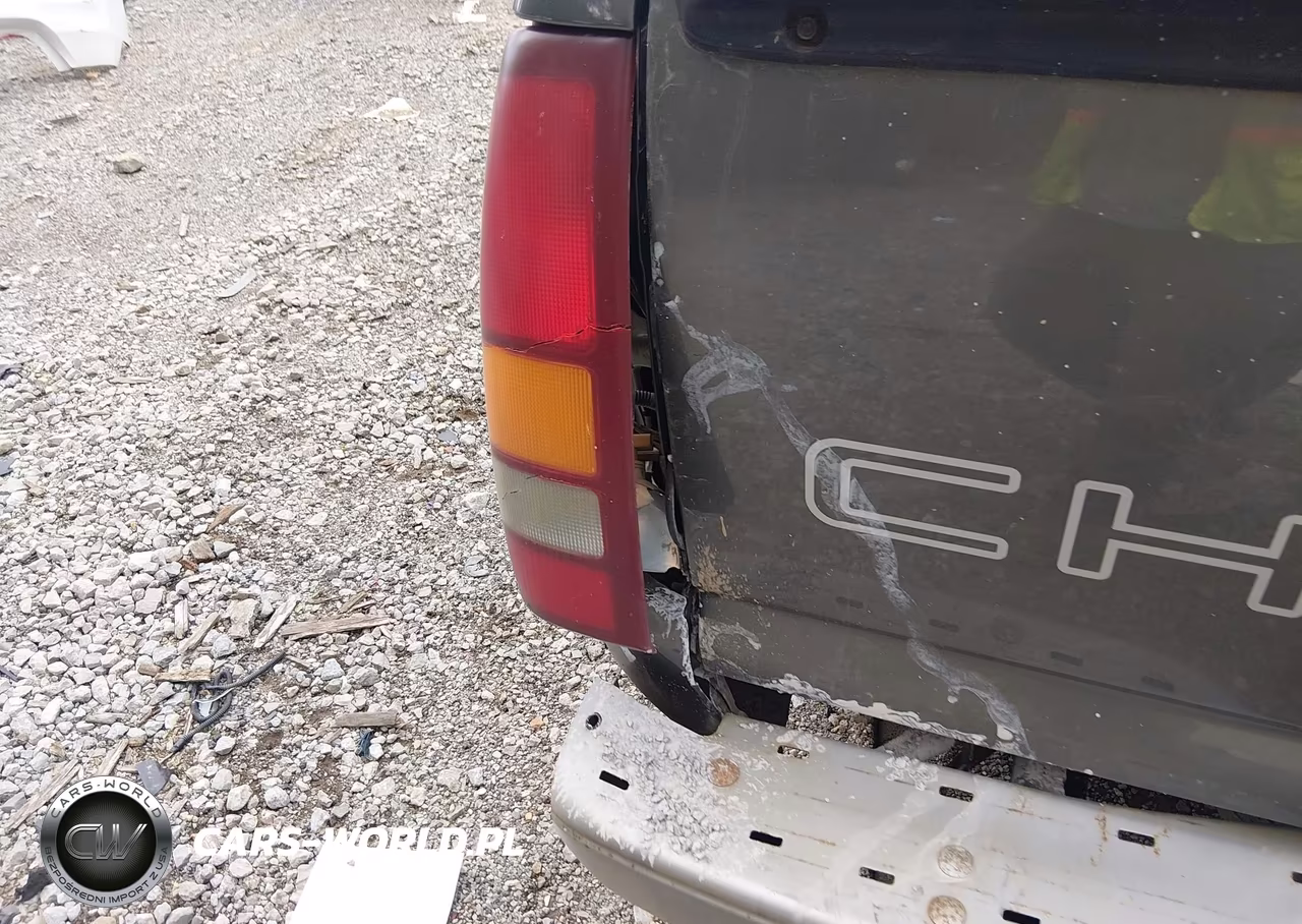 2001 Chevrolet Silverado 1500 VIN:2GCEC19V911324698 - 6