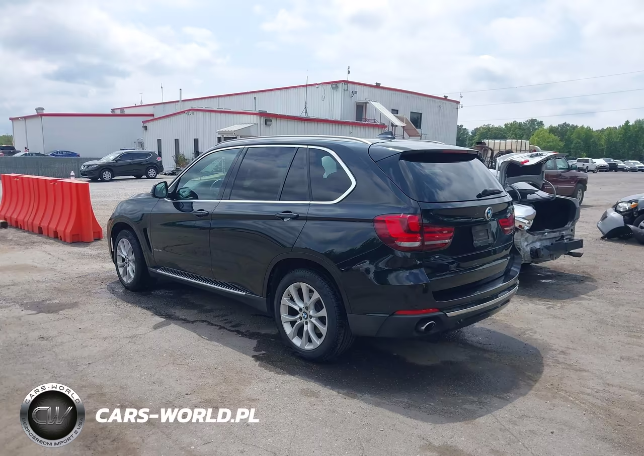 2015 BMW X5 xDrive35I VIN:5UXKR0C53F0P06716 - 3
